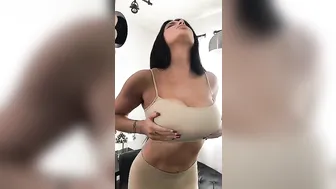 romi_rain onlyfans 08 March 2020