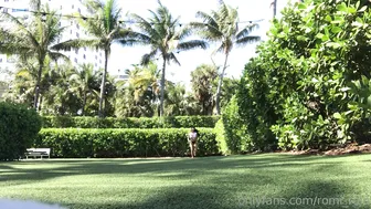 romi_rain onlyfans luscious whore rubs boobs with oil