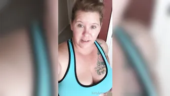 bustykrisann onlyfans exquisite bitch jerking off her cunt