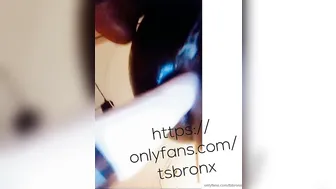 TSBronx onlyfans blissful ladies lick shaved cunt