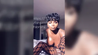 TSBronx onlyfans Charming bitch