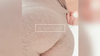 bigbootysavy onlyfans demonstratively masturbating on cam