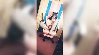 OnlyFans.MsTess. onlyfans adorable chicks masturbating cunt