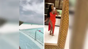 Sandra onlyfans cute girl shows sexy body