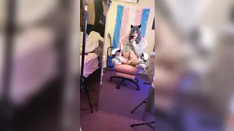OnlyFans.MsTess. onlyfans busty bitch massages her pussy and nipples