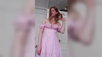 imogenlucie onlyfans big ass blonde in stockings twisting her ass