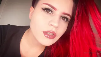 raquelroperxx onlyfans cute slut caresses intimate places