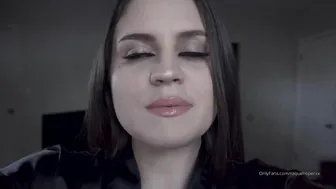 raquelroperxx onlyfans Chic Asian