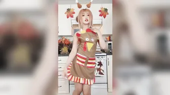 misswarmj onlyfans charming bitch jerks pussy and cums