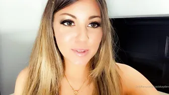 kaylakayden onlyfans busty bitch massages her pussy and nipples