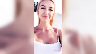 karleystokes onlyfans graceful female seduces with juicy tits