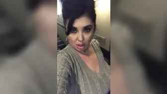 jaylenerio onlyfans Curly woman