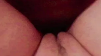 japanesehotwife onlyfans the obstinate babe works the body with oil