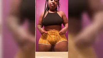 diorlips onlyfans exquisite devil passionately masturbates vagina