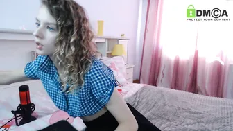 sweet_oh chaturbate Wicked chick sucks off a fat dick