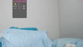 wetsparkles chaturbate beauty in stockings gently pulls pussy