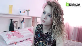 sweet_oh chaturbate bong anchovies in red