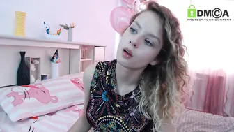 sweet_oh chaturbate bong anchovies in red