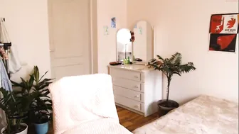 naughty_trish chaturbate Young hottie