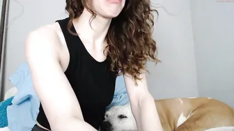 wetsparkles chaturbate sexy hottie fucks both holes