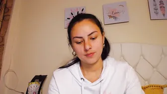 angel_smile_ chaturbate caresses his magnificent body