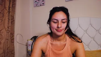 angel_smile_ chaturbate Black-haired curva