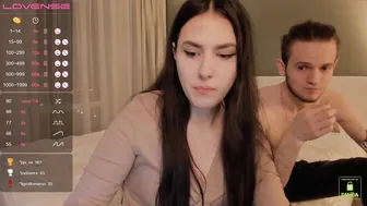 _your_lovers_ chaturbate juicy babe fucks her shaved pussy