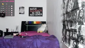 aliss_pink chaturbate intense pranks of a pretty girl