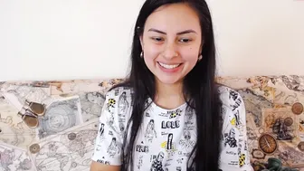 angel_smile_ chaturbate gorgeous bitch chatting in fries