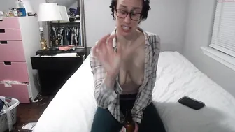 wetsparkles chaturbate crazy beauty takes off her red dress