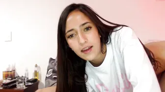 hot6sides9switching chaturbate naughty bitch caresses big tits