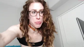 wetsparkles chaturbate lustful mare caresses boobs