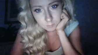 krizzy51330 chaturbate busty babe twirls big ass