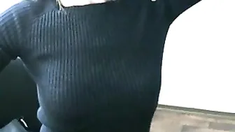 kristinkax chaturbate showing off her young body