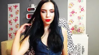 illegal__ chaturbate buxom plays with long dildo