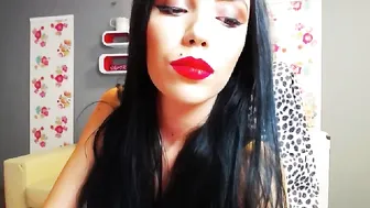 illegal__ chaturbate buxom plays with long dildo