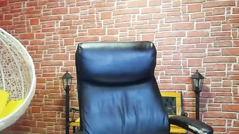 illegal__ chaturbate caresses the clitoris under the table