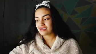 naughty_angel_x chaturbate cute slut jerking shaved cunt