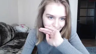 mini_mouse_ chaturbate crazy passion hammering anus with a dildo