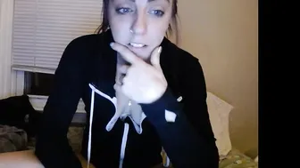 lilm54 chaturbate pretty lady undresses in the kitchen