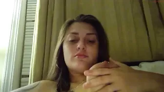 marilynn74 chaturbate luxurious slut masturbates shaved pussy