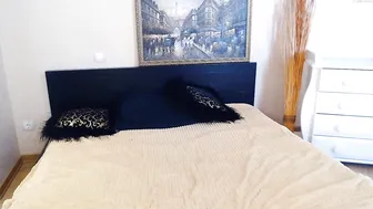 kriss_kiss__ chaturbate pretty woman pervertedly poops