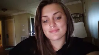 marilynn74 chaturbate harley quinn fucks sex toys