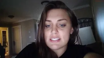 marilynn74 chaturbate lustful bitch gently masturbates cunt