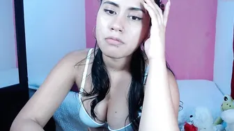 mmmlala chaturbate passionately jerking off her wet cunt