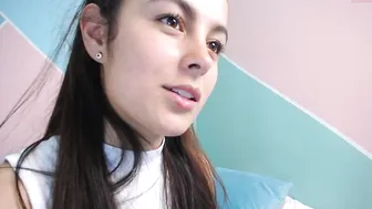 lilicarter__ chaturbate cute lady shows natural tits