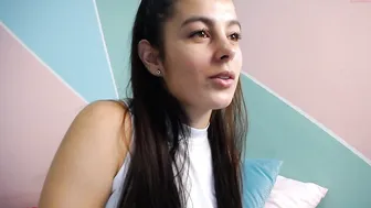 lilicarter__ chaturbate desired chick caresses juicy holes