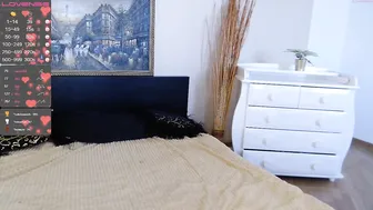 kriss_kiss__ chaturbate sexy hottie relish sucks sex toy