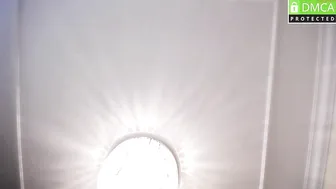 jojo_asia chaturbate caressed on the bed