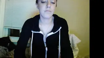 lilm54 chaturbate attractive babe caresses lips sex